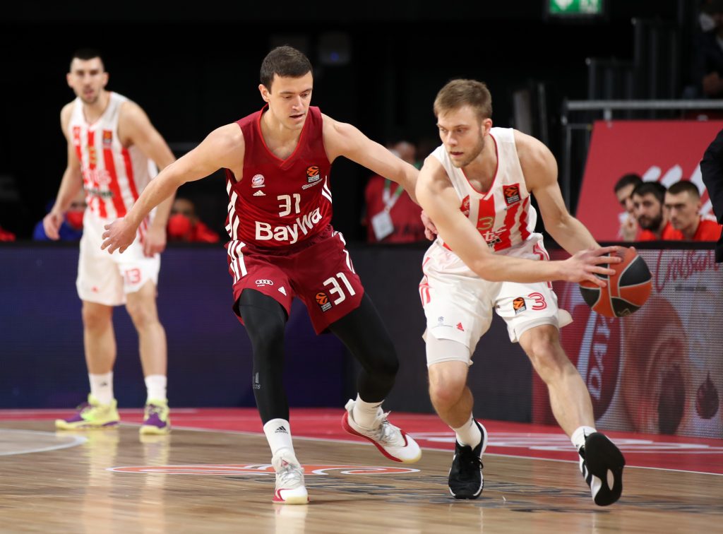 POLUVREME Zvezda gubi u Minhenu! Bajern kaznio lošu igru u napadu crveno-belih