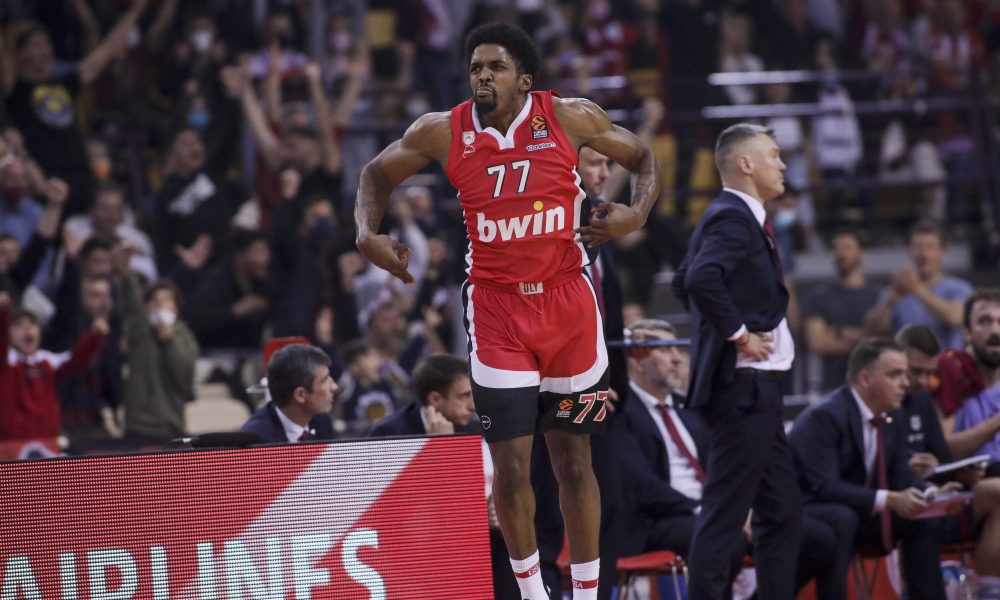 Mekisik srušio Real, ali njegova supruga je bila u prvom planu! Atraktivna plavuša zapalila društvene mreže (FOTO+VIDEO)