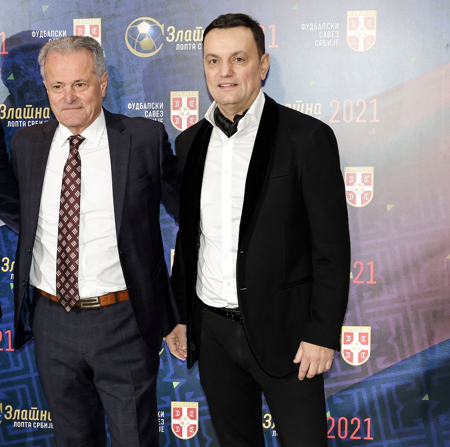 ŠTA SE ČEKA? Kad će više ti izbori? Srbiji su potrebni predsednik i nova fudbalska vlada