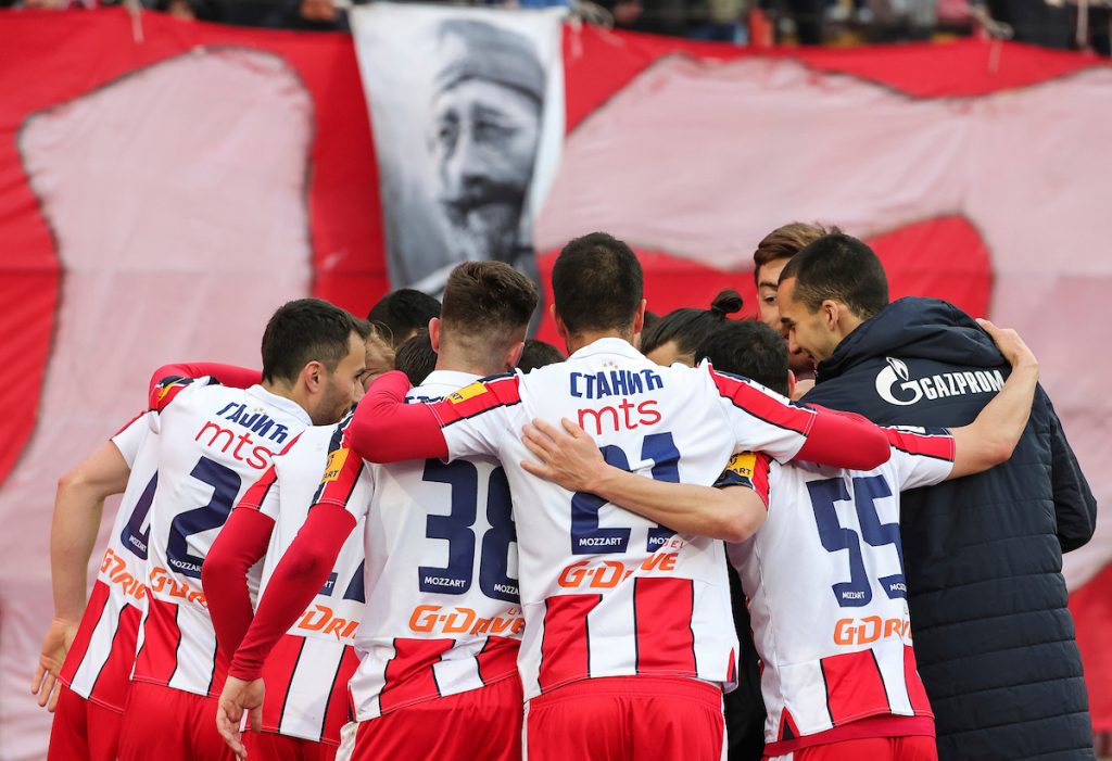 MALI GRADSKI DERBI Ofanzivna Zvezda protiv Čukaričkog, Ohi na klupi (SASTAVI)