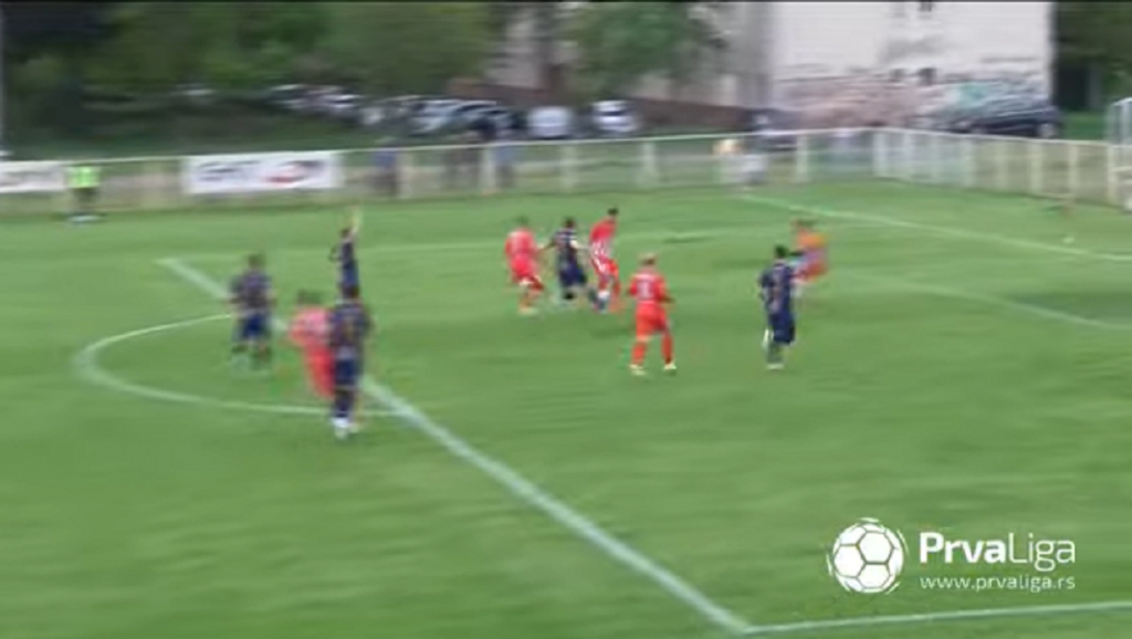 MALA MAJSTORIJA VELIKOG MAJSTORA U stilu futsalera Falkaa, prebacio petom golmana pa zatresao mrežu (VIDEO)