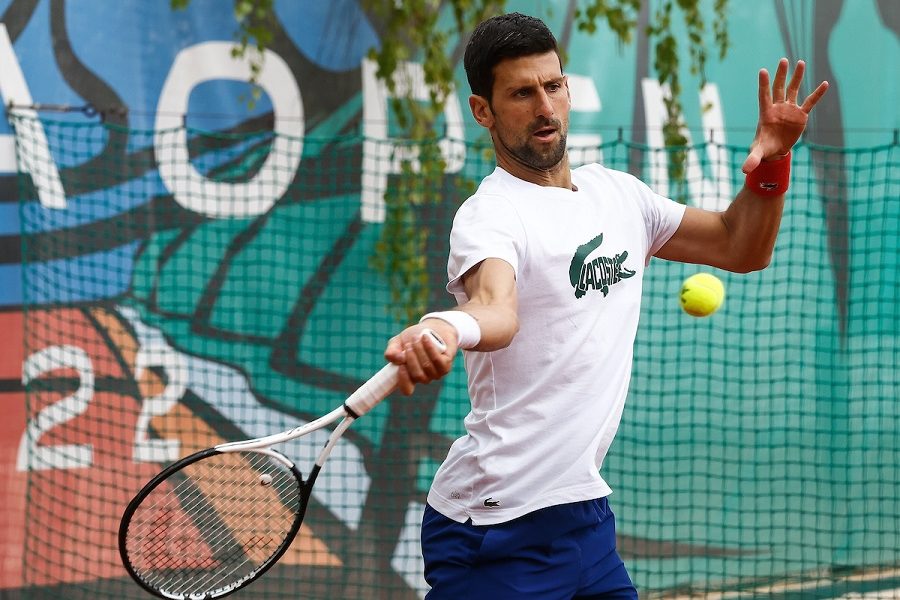 SLIKA KOJA BRINE Novak se povredio? (FOTO)