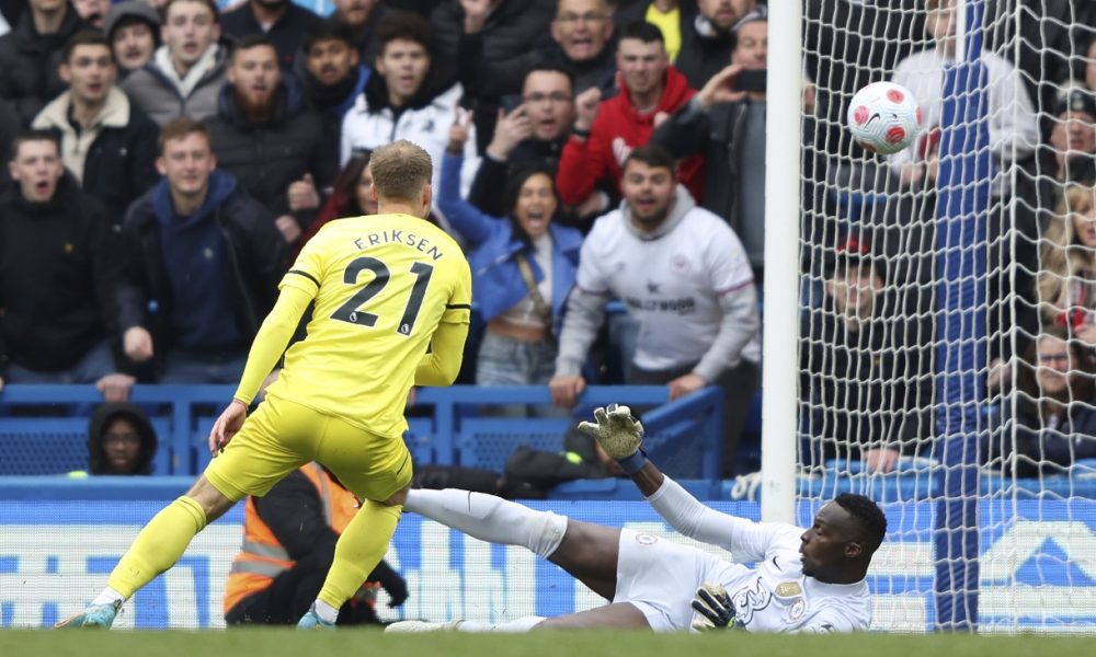 PREMIJER LIGA Šampion se vratio na čelo, „pčelice“ ponizile slavnog komšiju (VIDEO)