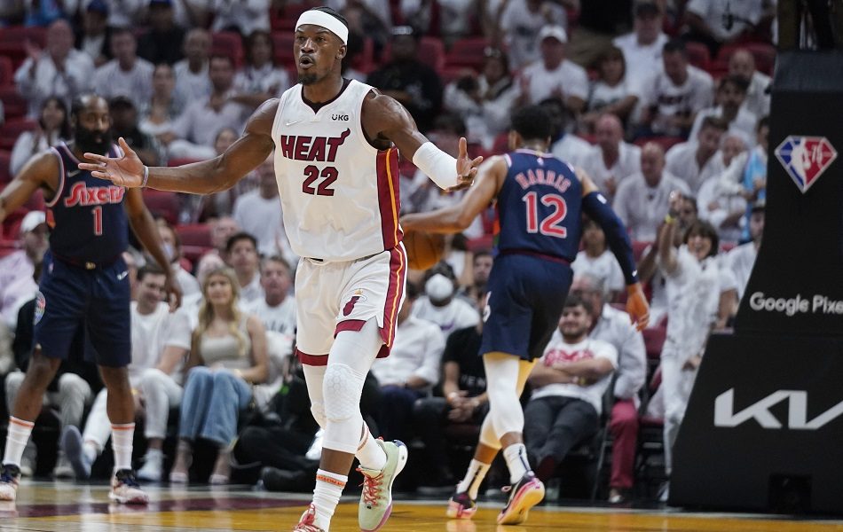 Batler srušio Filadelfiju, ubedljiv poraz Dalasa