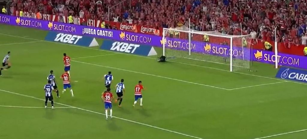 ŠOK U ŠPANIJI Granada imala penal za opstanak, ali je Molina poslao loptu pored gola (VIDEO)