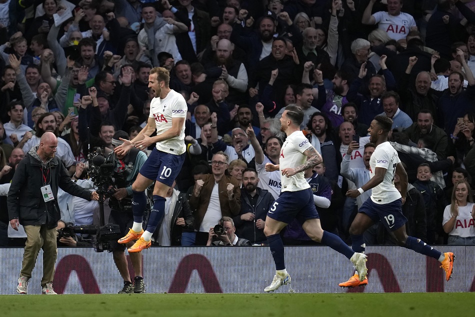 PREMIJER LIGA Totenhem razbio Arsenal, čeka nas „luda“ trka za mesto u Ligi šampiona (VIDEO)