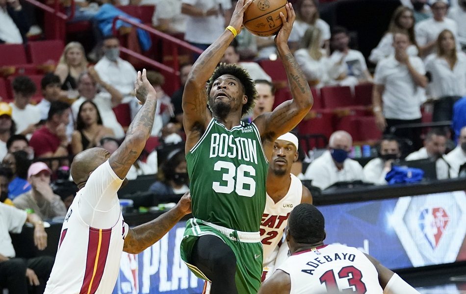 DOČEKLI POSLE 12 GODINA Boston slavio u Majamiju i plasirao se u veliko finale