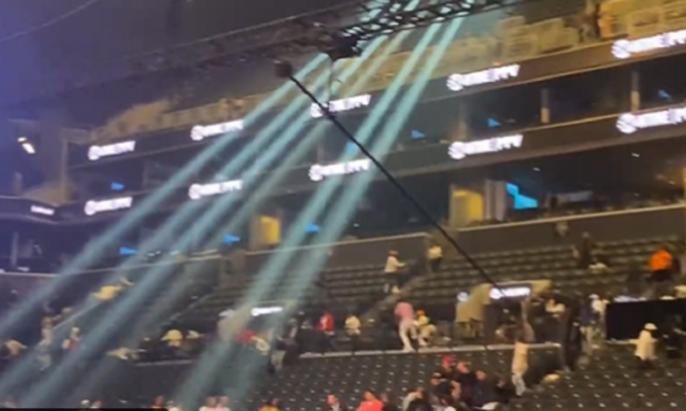 HAOS U NJUJORKU Pucanj iz pištolja posle boks meča izazvao stampedo (VIDEO)
