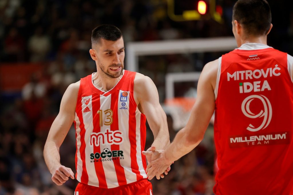 Dobrić promenio menadžera… I on i Mitrović još bez potpisa za Zvezdu