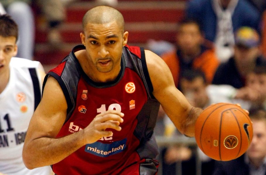 TUGA Legendarni nemački košarkaš preminuo u 47. godini!