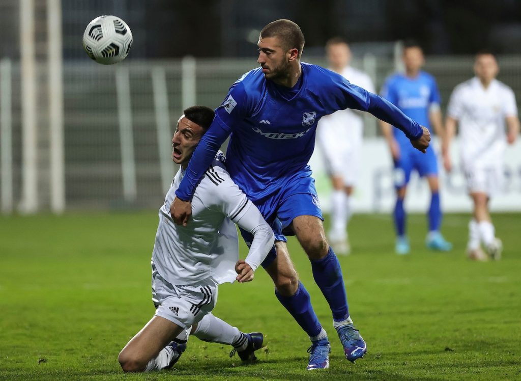SUPERLIGA SRBIJE Poznat još jedan putnik u niži rang, Lalatović ide u baraž