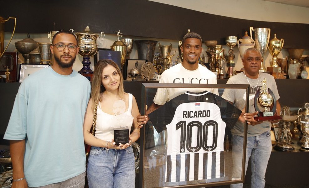 Rikardo Gomeš dobio tri trofeja u jednom danu