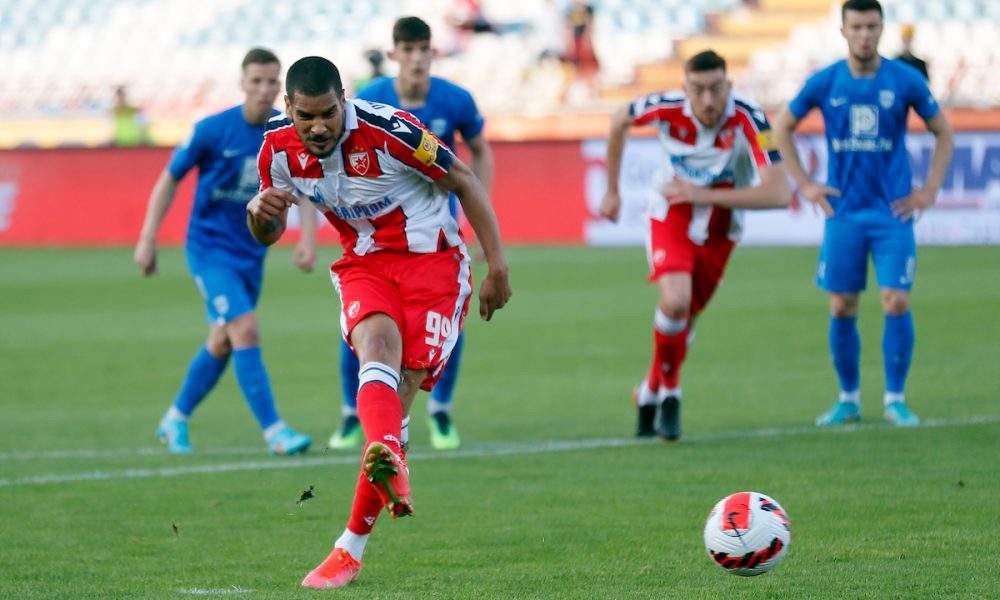 „PETARDA“ POSLE 23 MINUTA Pavkov asistirao u stilu Tadića, Ben pogodio! Ohi dao dva gola! Evrogol Pavkova! Sve začinio Ivanić (VIDEO)