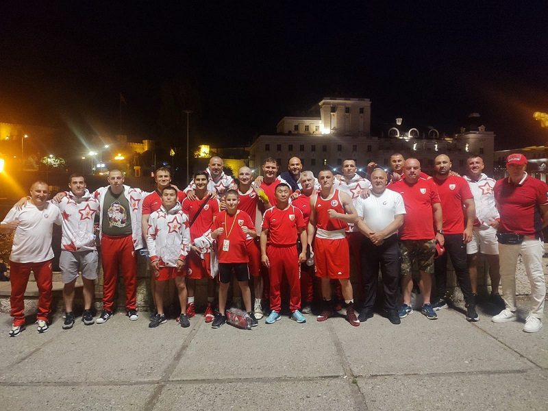 SARAJLIJE BEZ ŠANSE Bokseri Crvene zvezde u finalu Regionalne lige
