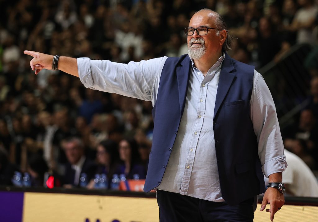 KRAJ SARADNJE Budućnost uručila otkaz Džikiću! Potencijalni naslednik dolazi iz Beograda