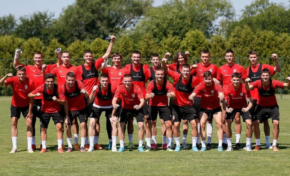 OGROMAN PEH Omladinska reprezentacija Srbije otputovala na EP bez jednog od najboljih igrača!