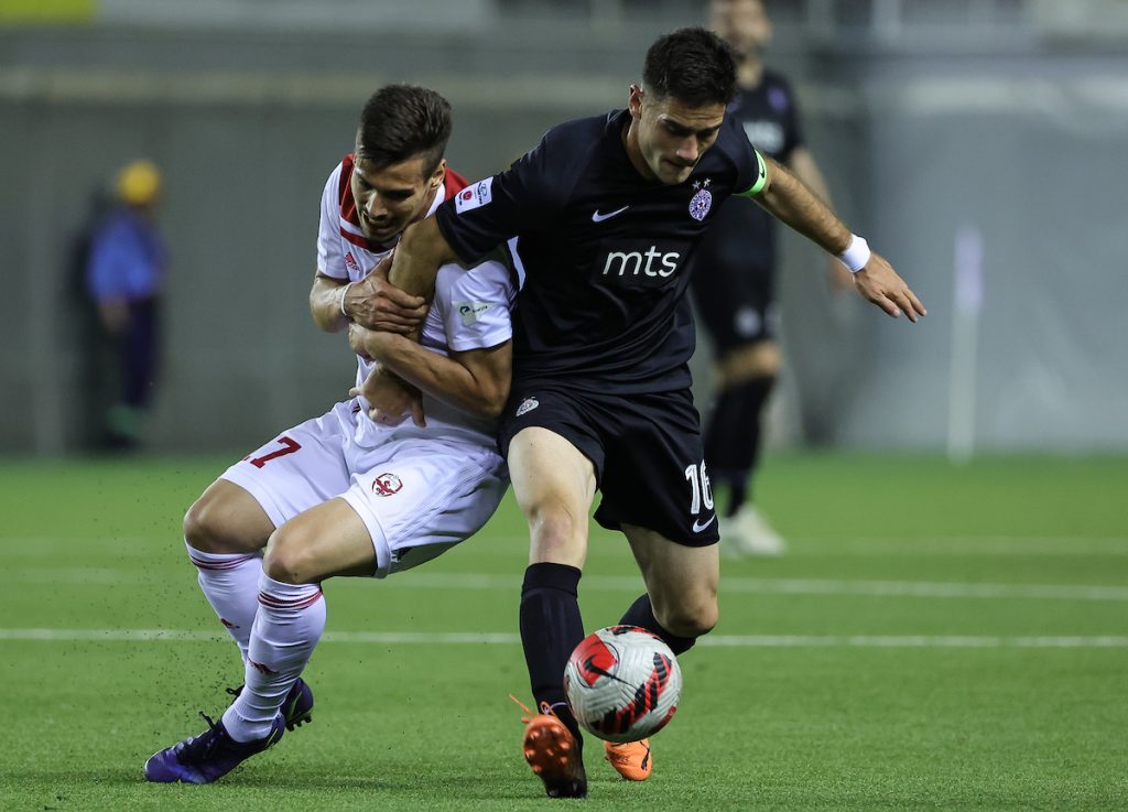 SAZNAJEMO Partizan pregovara sa Zvedinim detetom, bonus igrač koji je prošle sezone „upisao“ po šest golova i asistencija u SLS!