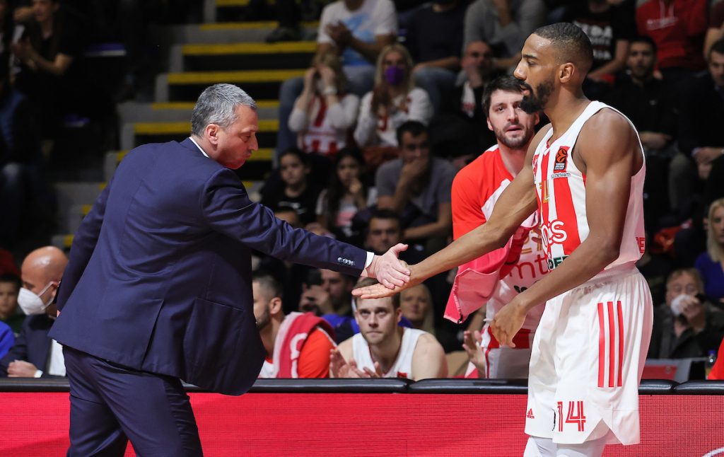 KRAJ! Radonjić novi trener PAO-a! Zvezda traži novog šefa stručnog štaba!