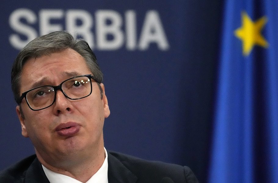 VUČIĆ: Kod mene nije tajna za koga navijam, mada kada pogledate ko je koliko novca dobio… (VIDEO)