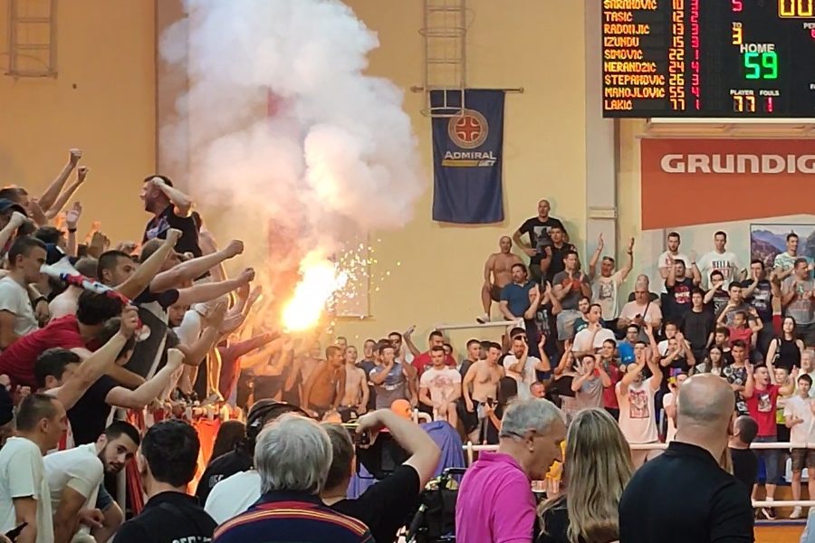 OVACIJE ZA RADONJIĆA Zvezdaši dali motiv više treneru da ostane! (VIDEO)