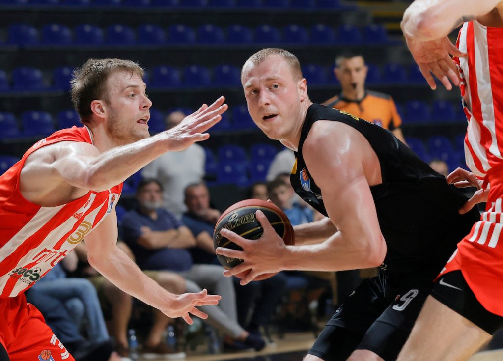 Sjajno zakucavanje Smailagića obeležilo treću deonicu! (VIDEO)