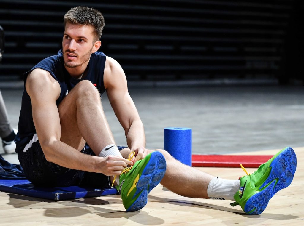 PETRUŠEV: Da li ću u Zvezdu ili u Partizan? Prvo idem u Las Vegas…