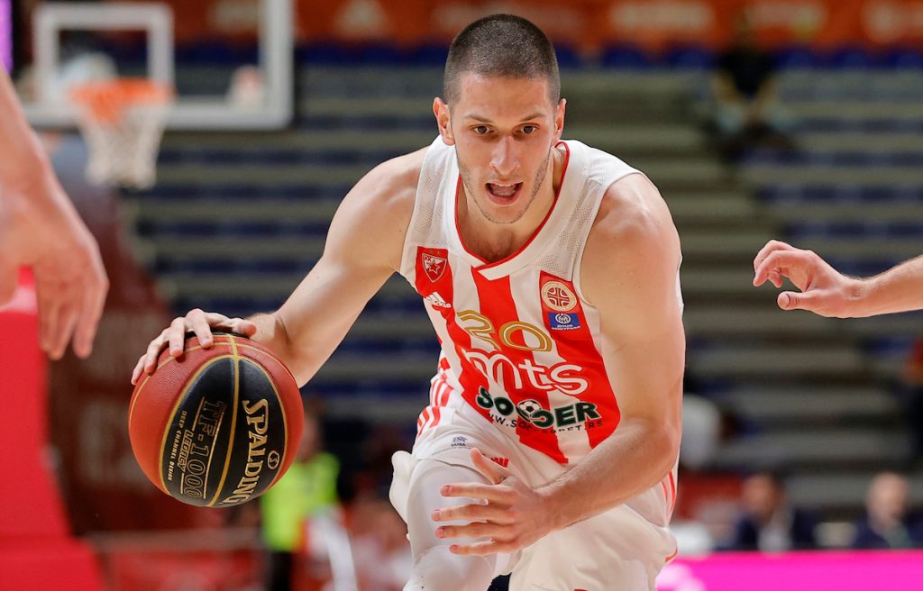 RAFALNA PALJBA CRVENO-BELIH Zvezda sa 22 trojke „pregazila“ Megu!