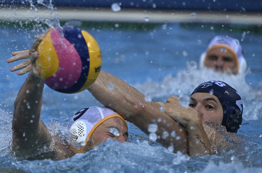 SP U VATERPOLU Srbija bolja od Crne Gore i boriće se za peto mesto