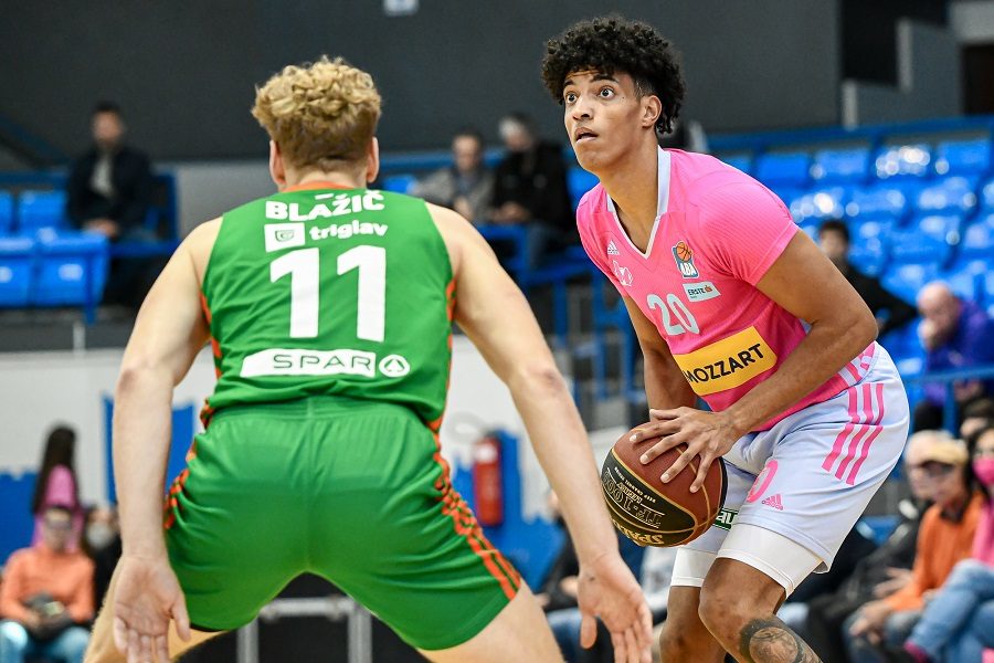 Kazalon produžio ugovor sa Megom