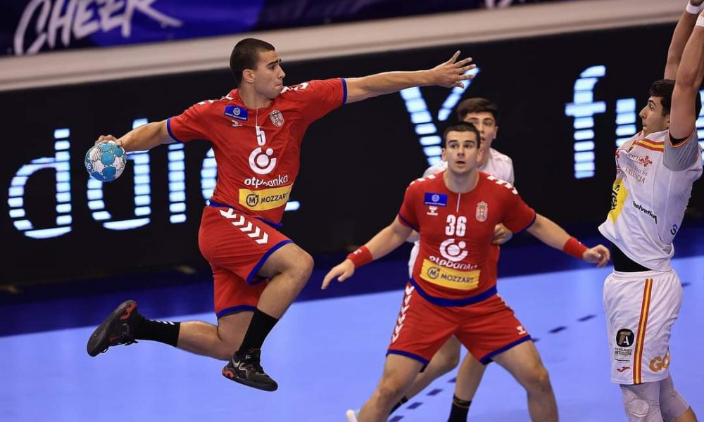 MAXBET SPORT INTERVJU Miloš Kos je novi srpski rukometni bombarder! Odbio Bosance, zaigrao za „orlove“ i oduševio… Junak u pohodu na bronzu!