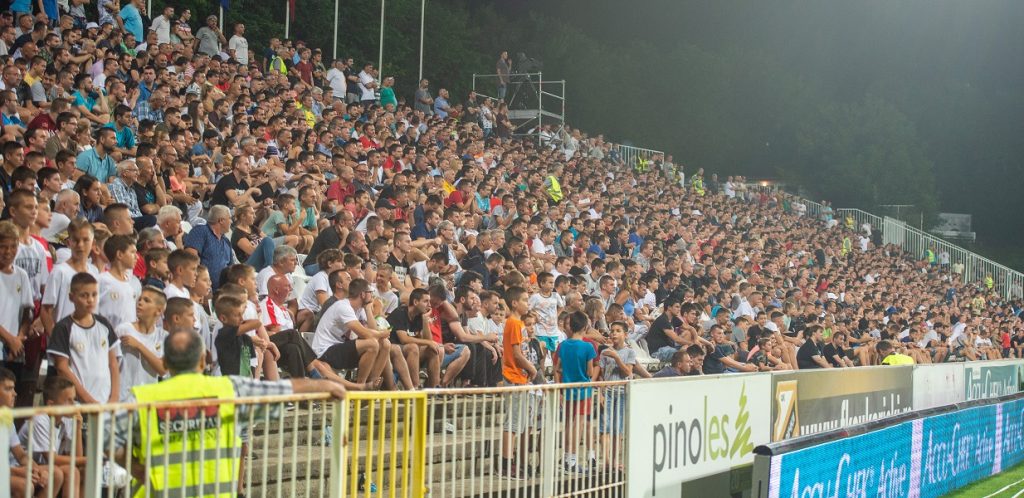 SVI NA BANOVO BRDO! Besplatan ulaz na istočnu tribinu Čukaričkog u Ligi konferencije