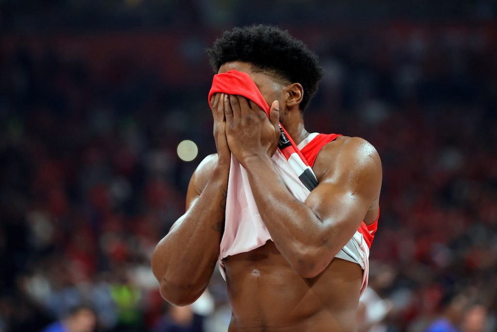 ČUDNI SU PUTEVI KOŠARKAŠKI Trebalo je da bude najveća „bomba“ Partizana ovog leta, a od oktobra treniraće sa Dončićem