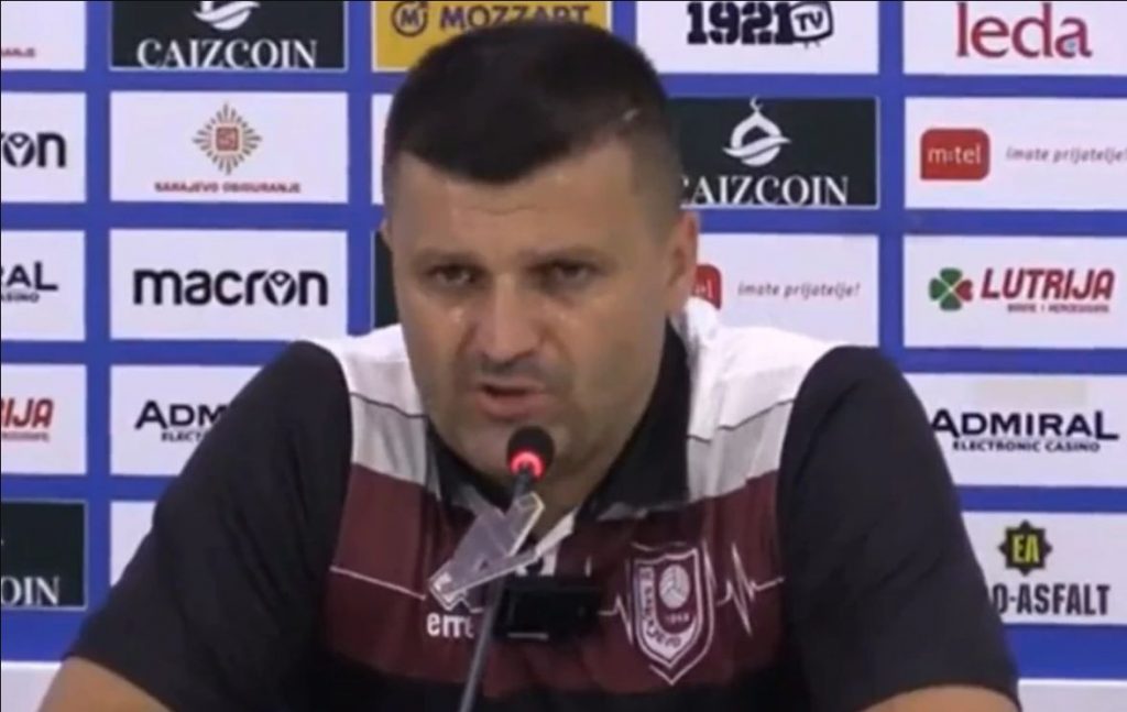 LEKCIJA TRENERA SARAJEVA Ludilo u bosansko-hercegovačkom „večitom derbiju“: Mi smo izopačeno društvo, bolestan smo narod! (VIDEO)