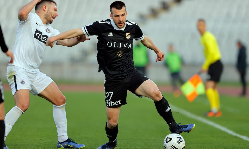 RASTANAK Krilni napadač napustio Čukarički