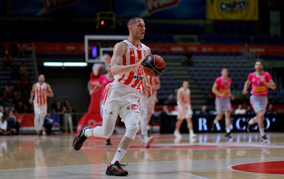 SAZNAJEMO Vratio se iz Minhena… Ovako stoje stvari u vezi sa Ivanovićevom povredom