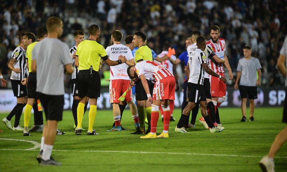 NEZADOVOLJNI U ZVEZDI: „Bravo, sudija! Bravo!“ – grmelo u tunelu dok je Petrić davao izjavu! (VIDEO)