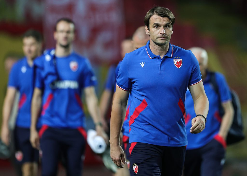 SASTAVI Oprezna postava Milojevića, igra sa dvojicom zadnjih veznih, nema Ivanića