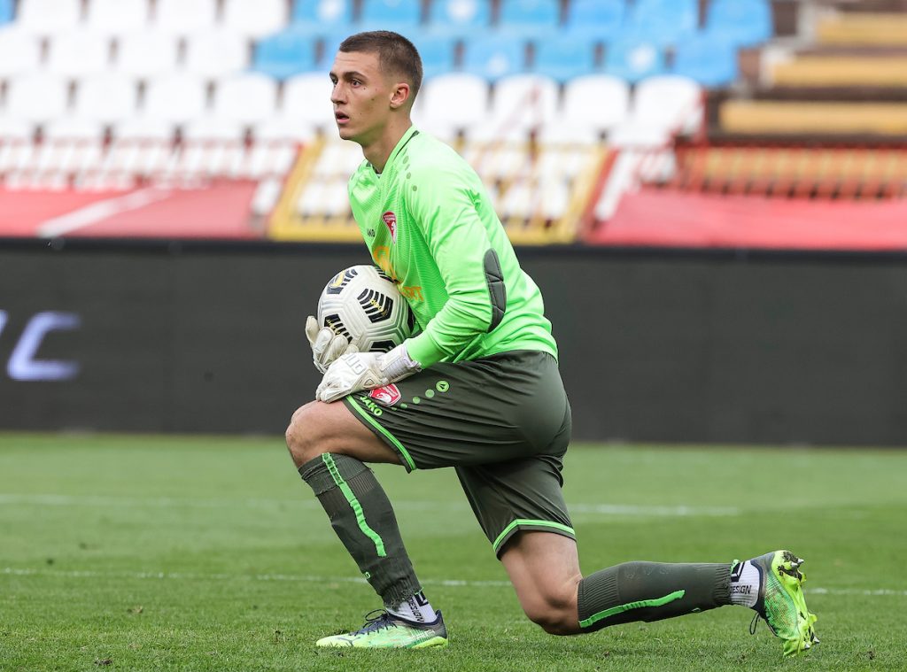 TRLJA RUKE I ZVEZDA Ako Lukić ode u Rems, crveno-beli bi mogli da zarade 200 hiljada evra!