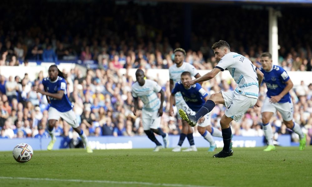 PREMIJER LIGA Totenhem oživeo prastari navijački san, po titulu krenuo i Čelsi!