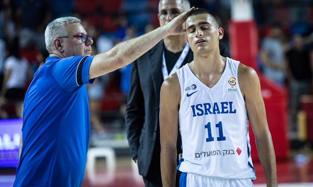 UZALUD MAESTRALNA PARTIJA Partizanov organizator igre uradio šta je mogao, ali nije imao pomoć