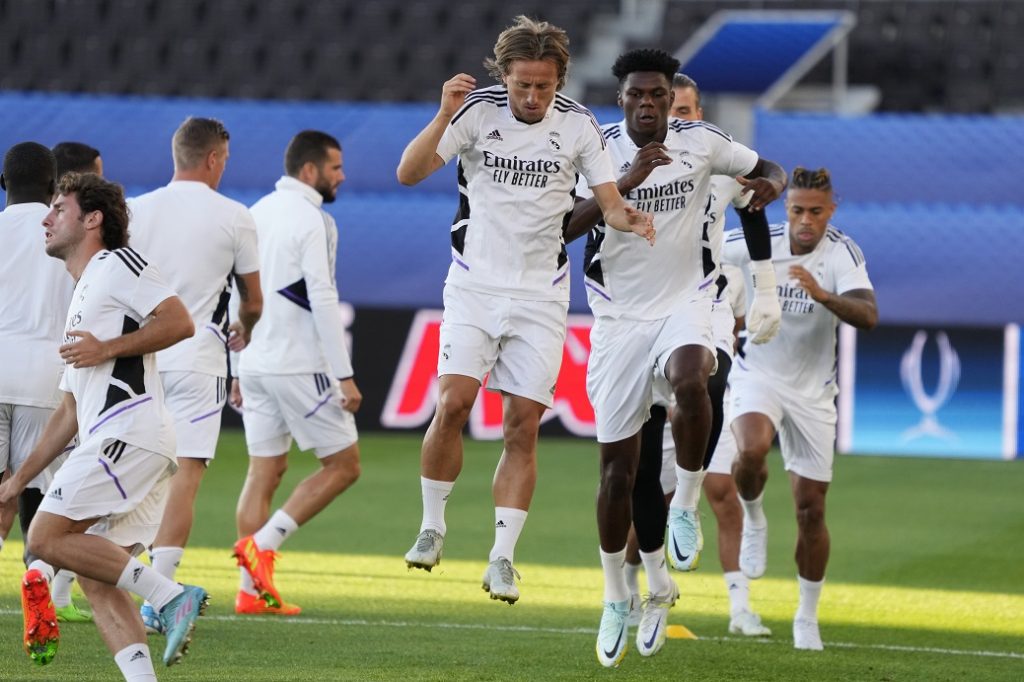 BITKA ZA PRVI TROFEJ SEZONE Nemci izazivaju Real na severu Evrope