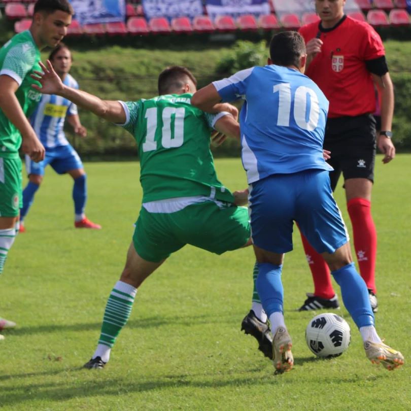OFK BEOGRAD U „KANALU“ Igrači bez primanja i smeštaja, navijači traže promene!