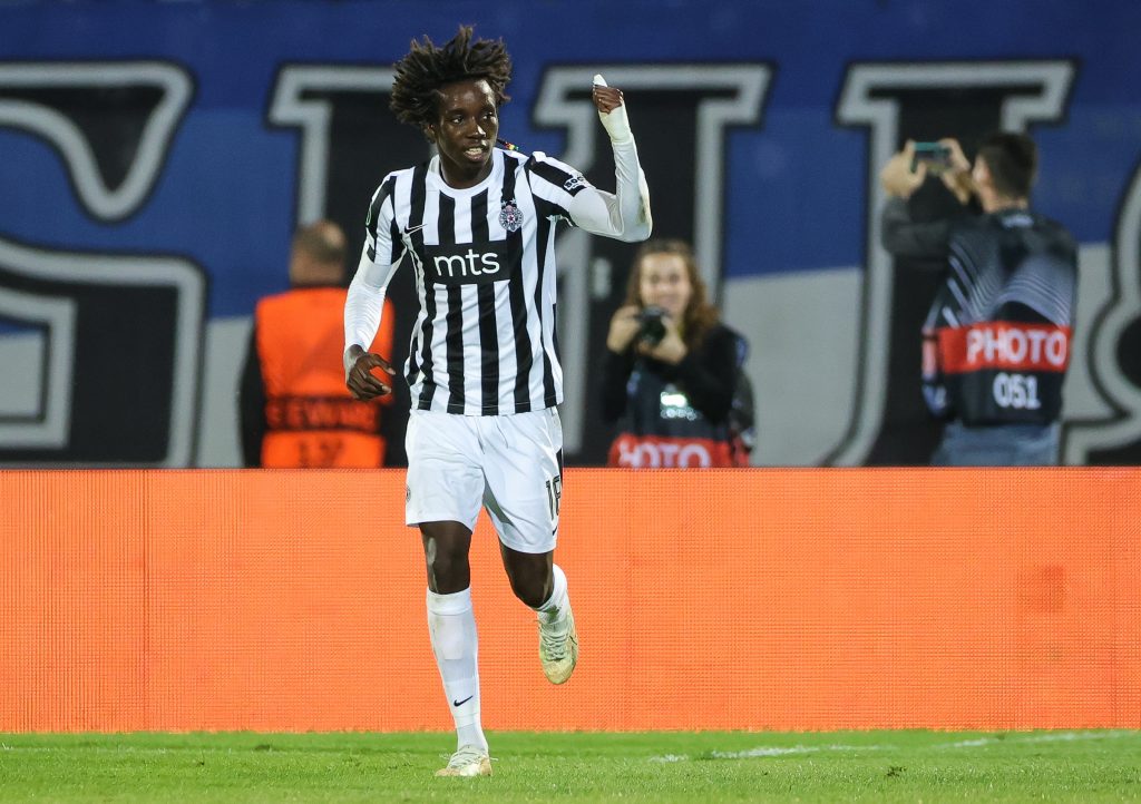 TOLIKO JE POPULARAN Dijabate dobio i drugu pesmu od navijača Partizana: Prepevan je megahit!