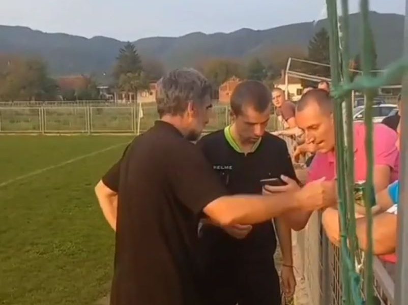 OVO NEMA NIGDE Na utakmici petog ranga u Srbiji, sudija posle „VAR provere“ preinačio svoju odluku i izazvao oduševljenje (VIDEO)