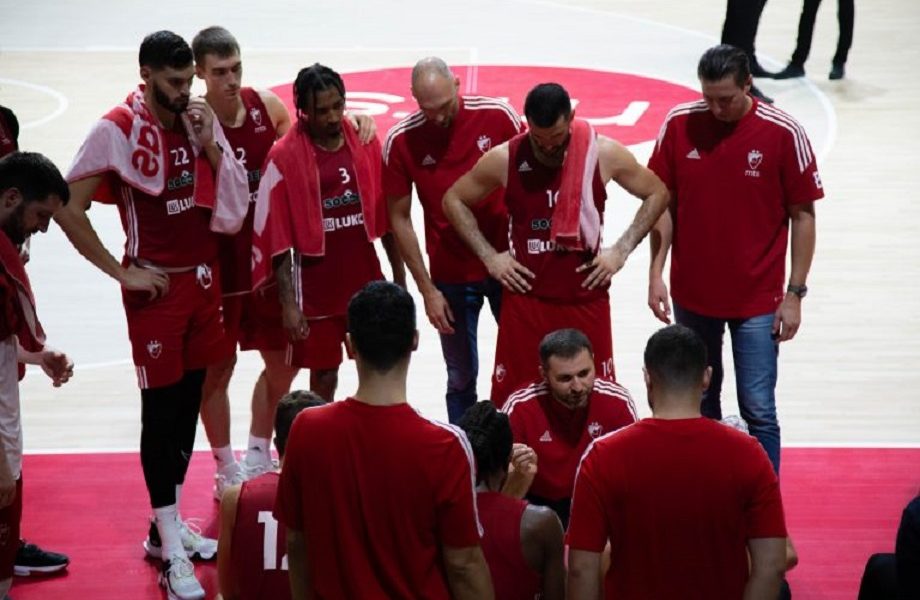 ZVEZDU ČEKA „PAKAO“ Rasprodate sve ulaznice za meč u Istanbulu