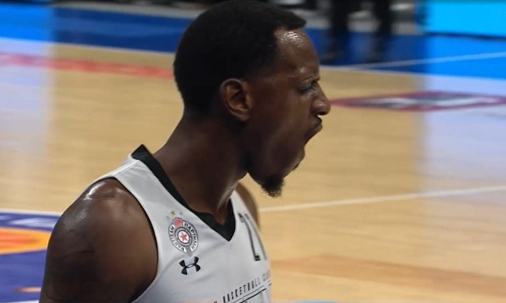 NAJBOLJA PARTIJA DO SADA Partizan ubedljiv na početku VTB Superkupa: Papapetru sjajan na debiju, Vukčević ponovo najefikasniji!