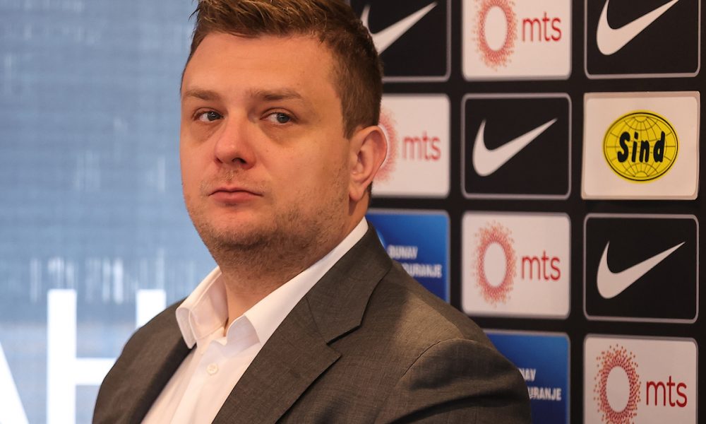 OTVORENO Vazura: Spreman sam da odem, ako… Petrić radi neverovatan posao