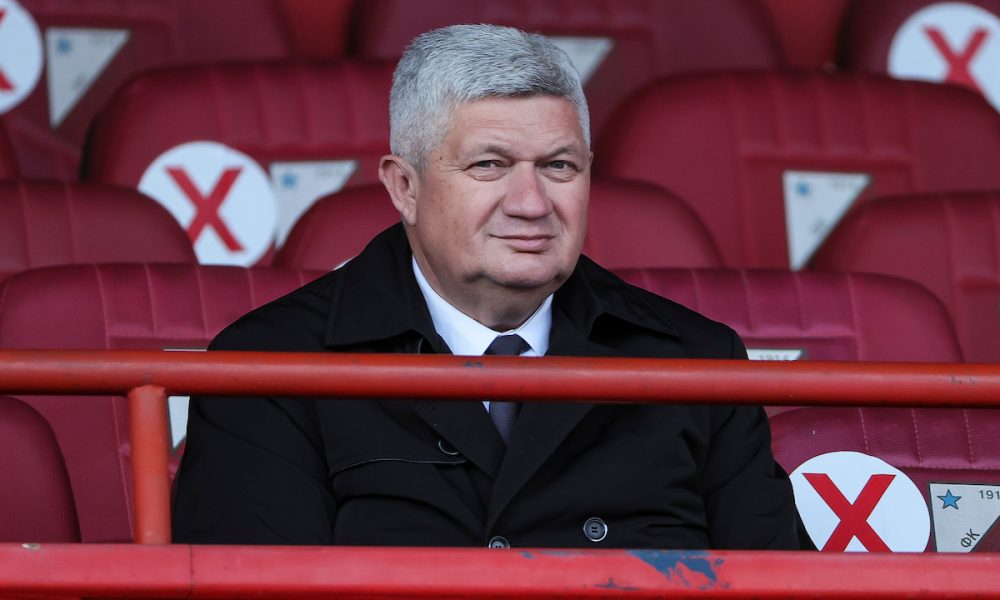 OTKRIVAMO Na Terazije stigla podrška za novog predsednika FS Srbije (FOTO)