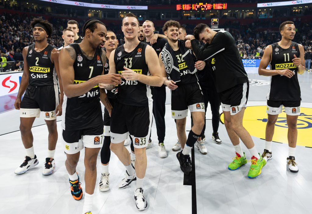 VELIKO IZNENAĐENJE Ovakav Partizan niste nikada bili u prilici da vidite! Evo šta je razlog (VIDEO)