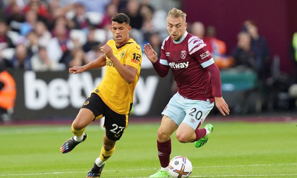 PREMIJER LIGA Vest Hem najzad slavio, „vukovi“ već u crvenoj zoni